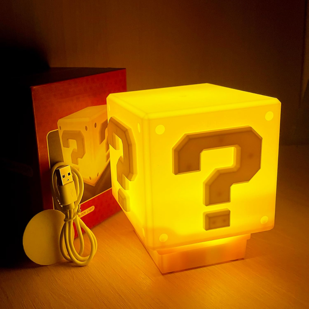 Level Up Cube - Lámpara Gamer Retro con Sonido